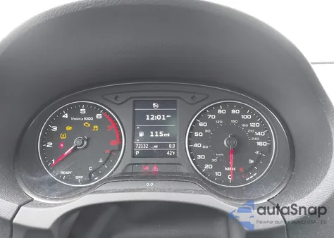 2019 Audi A3 40 Premium/40 Titanium Premium z USA, uszkodzony, nr VIN WAUAUGFF9K1009092